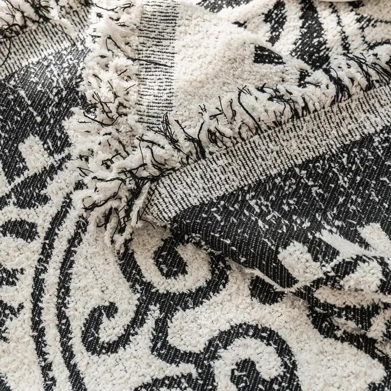 Yiran Furniture Sofaüberwurf aus Chenille mit Blumenmuster und Quasten, Couchschutz für Kinder und Haustiere, B/B: 180 x 90 cm, Mehrfarbig - Bild 1