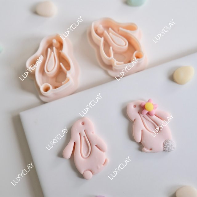 2er-Set niedliche Kaninchen-Formen aus Kunststoff in Pink für Polymer-Ton, Osterhasen-Formen zum Ausstechen für Schmuck und Anhänger - Bild 1