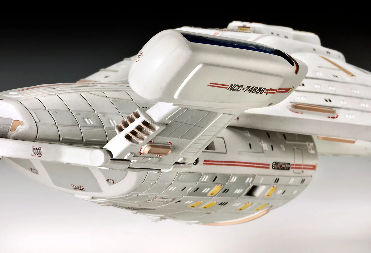 Revell Star Trek U.S.S. Voyager, Flugmodell Bausatz, 1:670, ab 12 Jahren - Bild 4