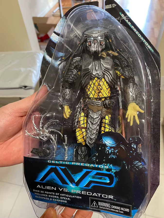 NECA Predator Masked Scar, Actionfigur - Bild 2