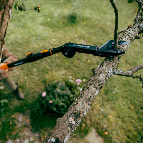 Fiskars OneClick Baumschere in Schwarz für Aststärken bis 32 mm - Bild 3