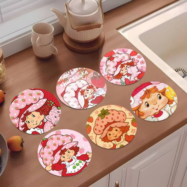 Runder Holz-Untersetzer Erdbeer-Shortcake Anime Design Durchmesser: 10 cm, Mehrfarbig - Bild 1