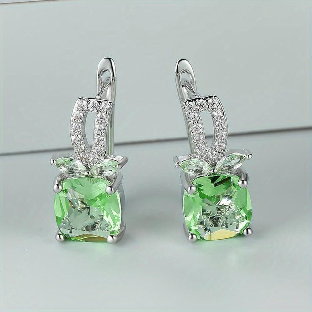 Lucky Star Jewelry Creolen, apfelgrüne Zirkonstein, Damen - Bild 1