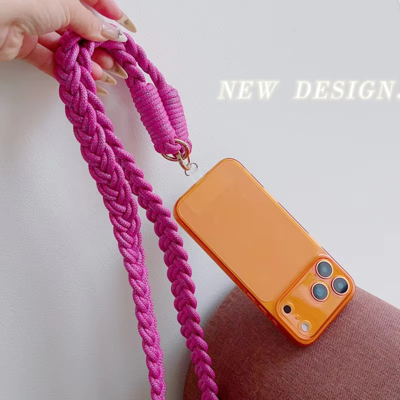 EHUIDE Boho Makramee Handyband aus geflochtener Baumwolle mit transparentem TPU-Anschluss in Lila - Bild 3