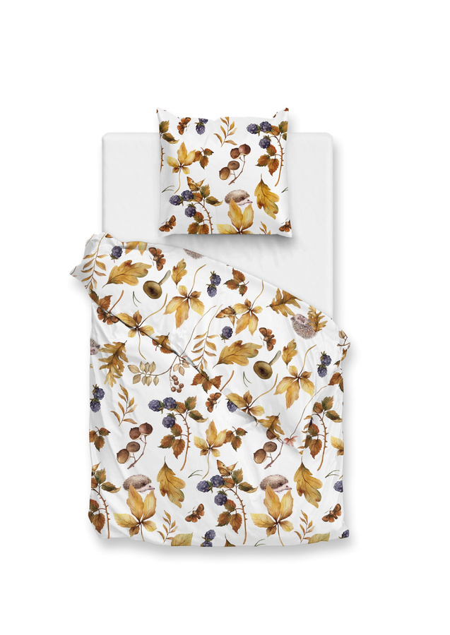 Zo! Home Flanell Bettwäsche Set Castagno White mit Igel, Früchten und Blättern, B/H: 155 x 220 cm und 80 x 80 cm - Bild 1