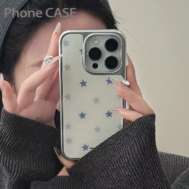 Handyhülle mit Polka Dot, Sternen und Buchstaben in Silber und Weiß für Apple iPhone XR/11/12/13/14/15/16/17 Pro Max mit Anti-Drop-Schutz und Epoxy-Finish - Bild 1