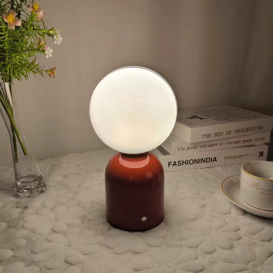 Nordic LED Tischlampe in Weiß mit Touch-Schalter, wiederaufladbare dimmbare Kugellampe für Schlafzimmer und Schreibtisch, warmweißes Nachtlicht - Bild 3