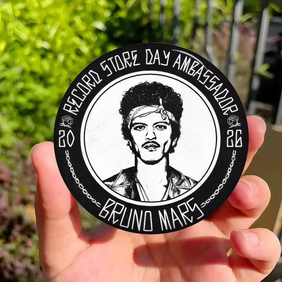 Brosche Bruno Mars The Romantic Button Pin, Unisex - Bild 5