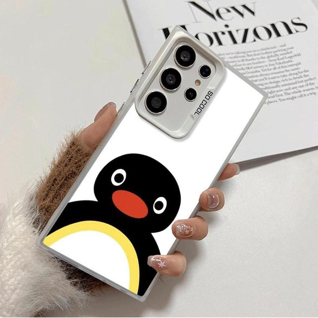 Stoßfeste Handyhülle mit Cartoon P-P-Pinguin Design für Samsung Galaxy S24, S25 FE, S23 Ultra, S22 Plus und S21 in Weiß - Bild 1