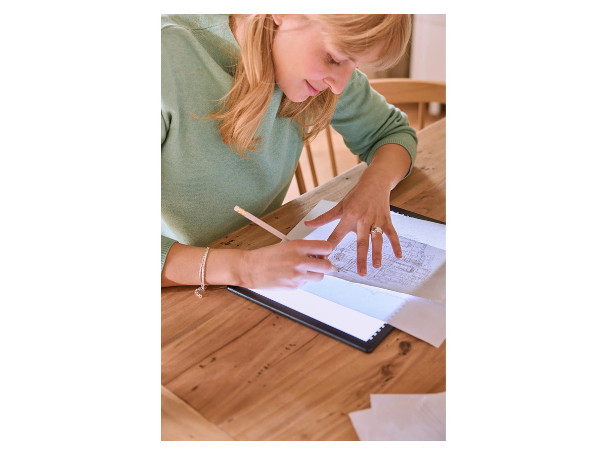 CRELANDO LED-Lightpad in Weiß mit USB-Anschluss und kühlem Weißlicht - Bild 2