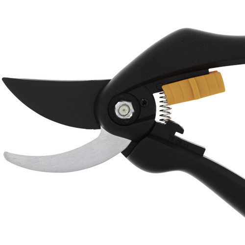 Fiskars SingleStep P26 Bypass-Gartenschere in Schwarz und Orange mit Stahlklinge und Aufhängeöse, Länge: 20 cm - Bild 3