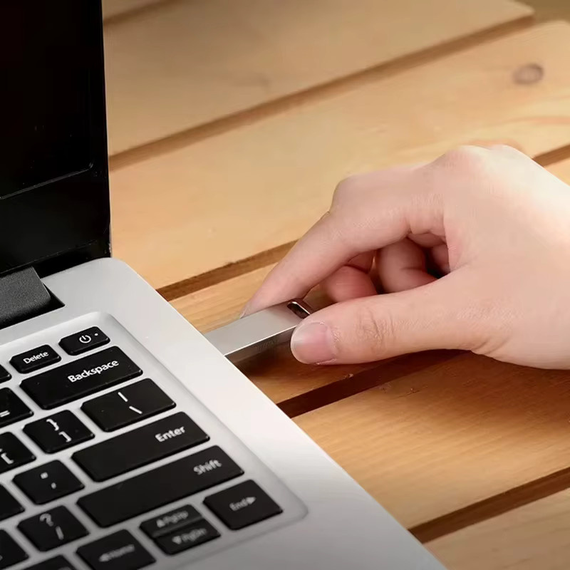 Hochgeschwindigkeits Metall USB 3.0 Stick in Silber mit verschiedenen Speicherkapazitäten von 128GB bis 2TB - Bild 6
