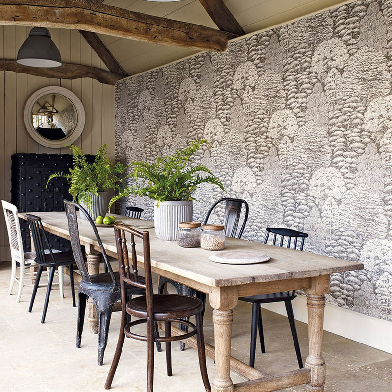 Sanderson Tapete Woodland Toile in Ivory und Anthrazit mit Naturmotiven - Bild 2