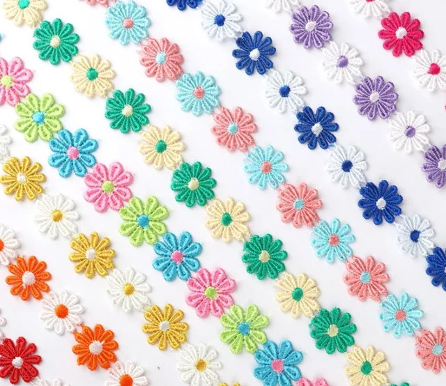Bunter Gänseblümchen-Spitzenbesatz aus Stoff mit Blumen-Stickerei für DIY-Handwerk und Nähen, Breite: 25 mm - Bild 1