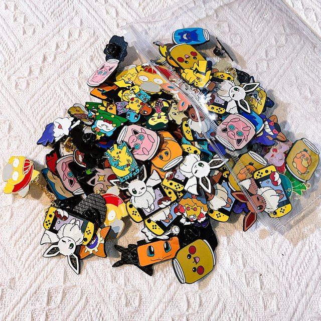 Disney Emaille-Abzeichen, Metallpins, Bunt, Unisex - Bild 1