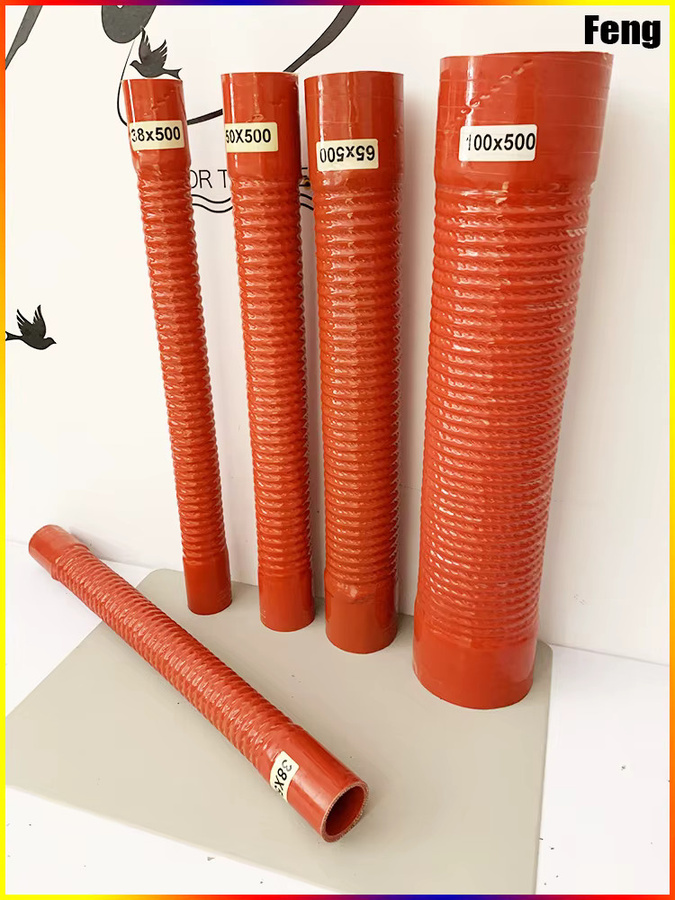 Flexibler Silikonschlauch in Rot mit 2 Klemmen als Hochtemperatur- und Hochdruck-Gummiverbinder für Lufteinlass und Kühlerrohr, Innendurchmesser: 30–100 mm - Bild 1