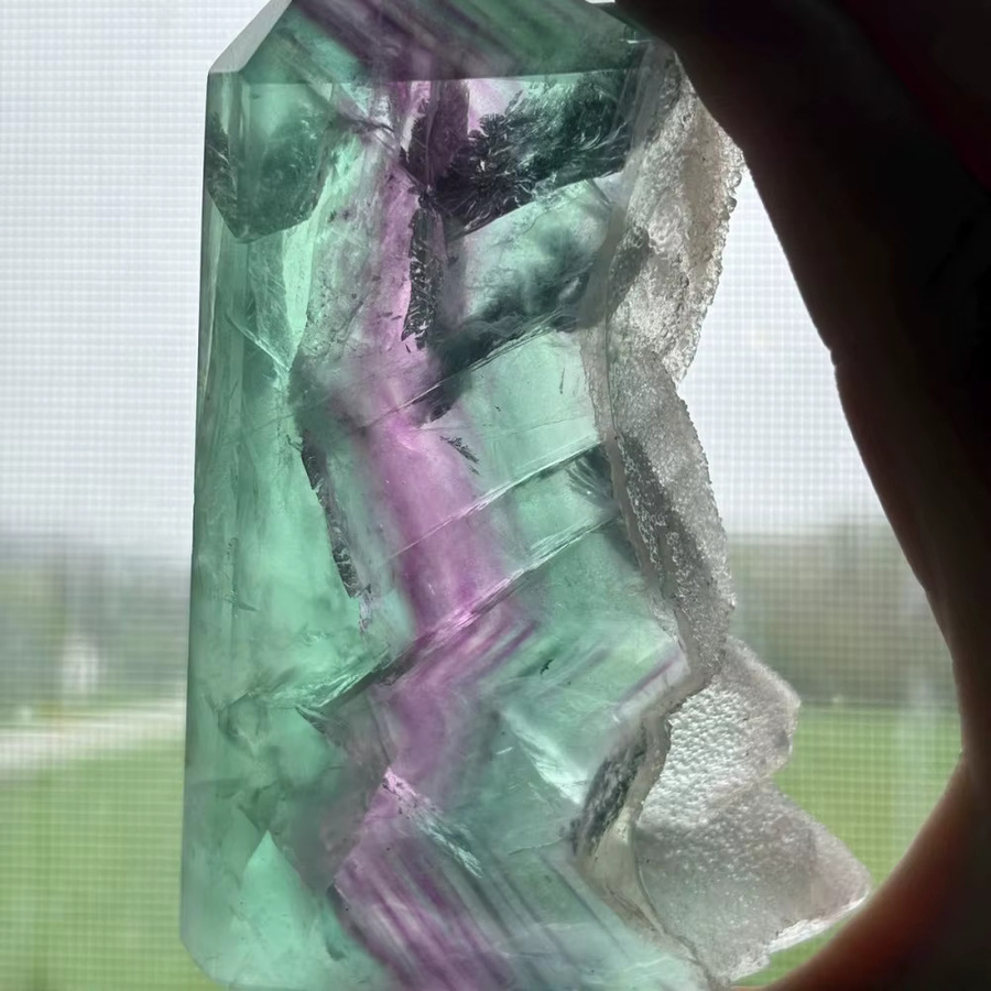 CrystalHola Schneeflockenfeder Fluorit Kristall Obelisk als natürliche Energiesäule zur Dekoration - Bild 4
