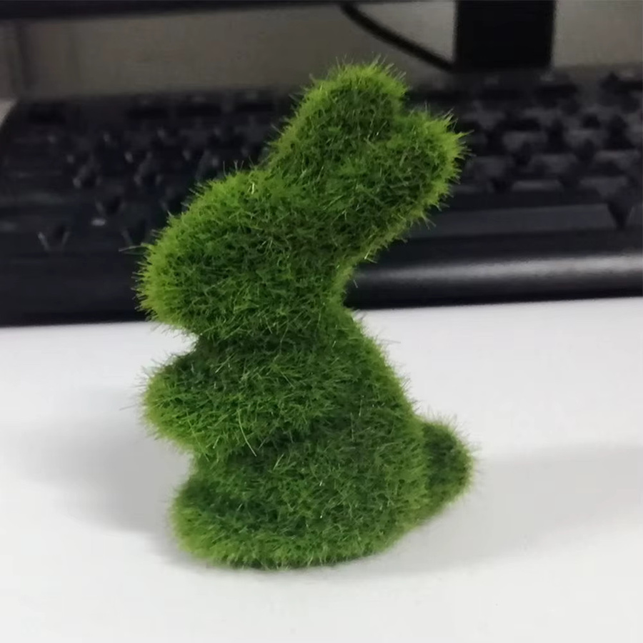 Alloet Osterhase als Dekoration mit Moos-Simulation und Beflockung in Grün - Bild 3