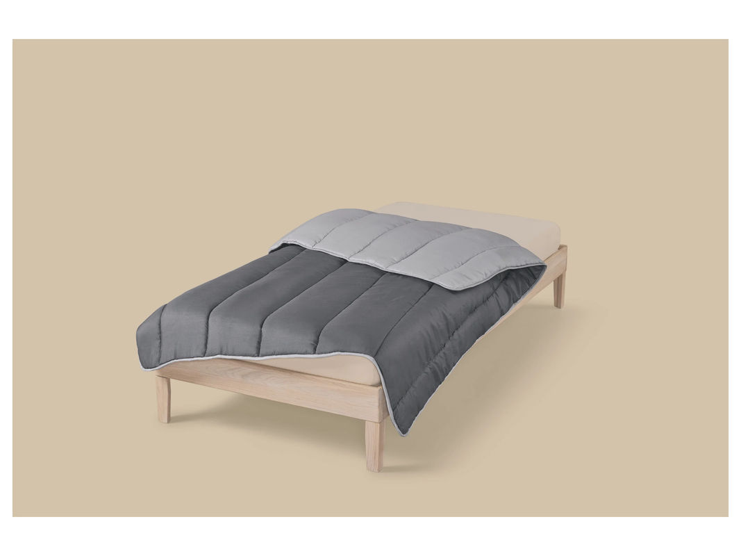 LIVARNO Bettdecke aus recyceltem Polyester in Grau, B/H: 135 x 200 cm - Bild 2