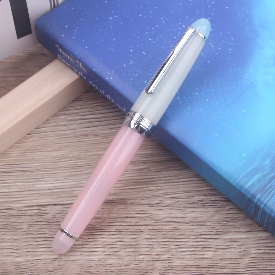 Jinhao 82 Limited Edition Füllfederhalter aus Acryl in Rosa Transparent mit Glitzer-Effekt - Bild 2