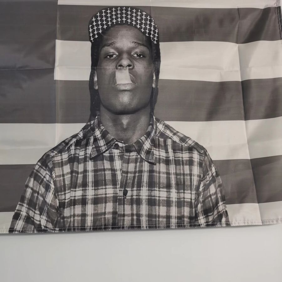 A$AP Rocky Flagge Musik Poster in Schwarz-Weiß für dein Zimmer als ästhetische Wanddeko - Bild 2