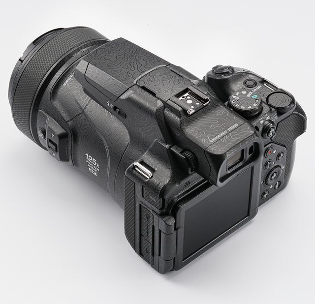 Nikon COOLPIX P1100 Kamera Aufkleber Schutzhülle in Schwarz - Bild 1