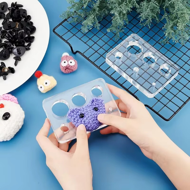 2 Stück Sicherheits-Augen-Einführwerkzeug aus transparentem Kunststoff zum Anbringen von Sicherheitsaugen und Unterlegscheiben für Amigurumi und Bastelarbeiten - Bild 2