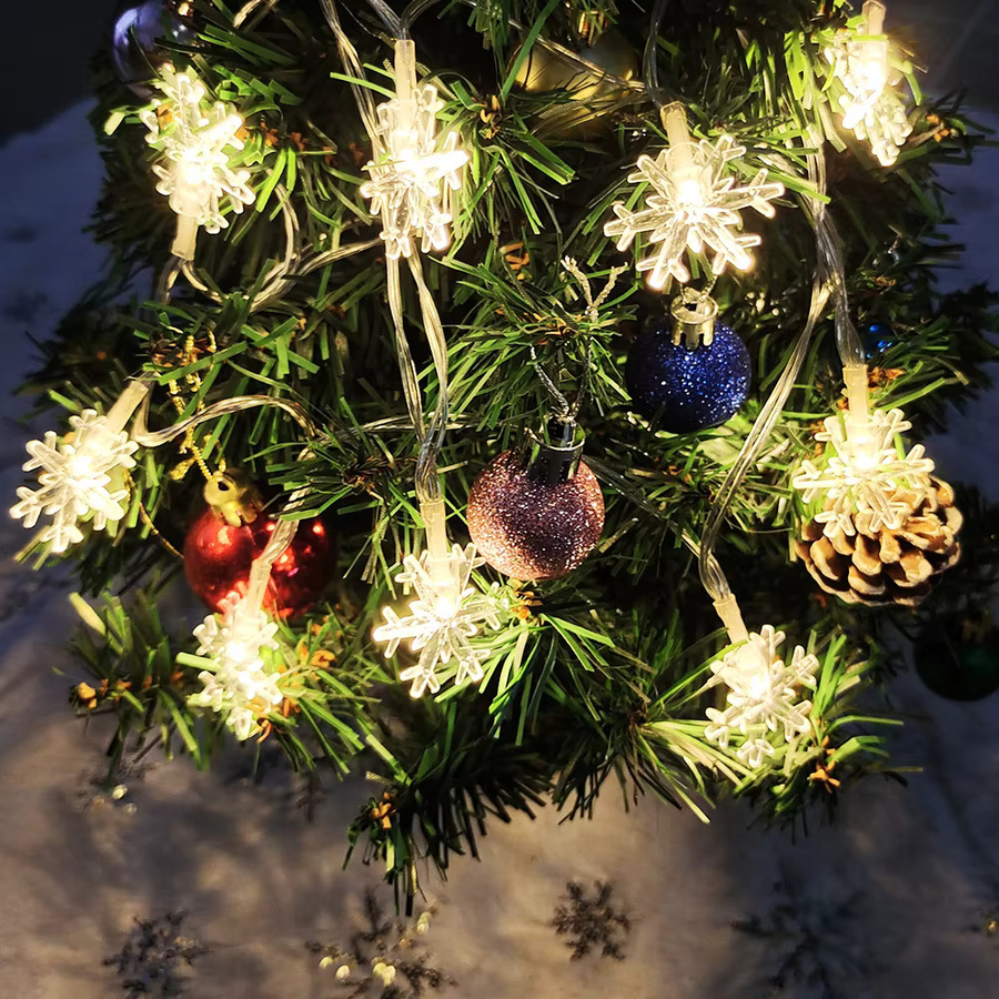 Weihnachtliche Lichterkette mit Santa Claus und Schneeflocken für Weihnachtsbaum und Garten aus Kunststoff - Bild 3