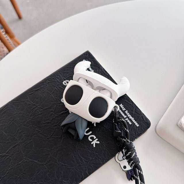 Schutzhülle für Airpods Pro und Airpods 1 2 3 4 in Cartoon Hollow Knight Zote Design, Farbe: Weiß - Bild 1