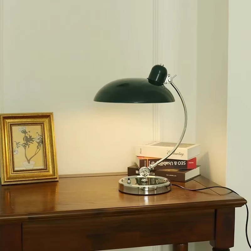 YongYing Lumin Bauhaus LED Schreibtischlampe aus Metall, verstellbare Retro Nachttischlampe für Schlafzimmer und zum Lesen - Bild 2