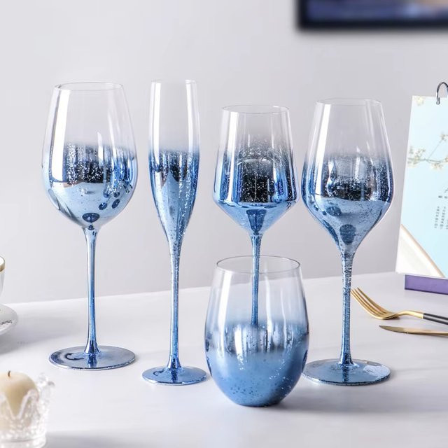 JIUAN Kristallglas Rotweinglas Set in Blau mit Sternenhimmel-Design, 520 ml - Bild 1
