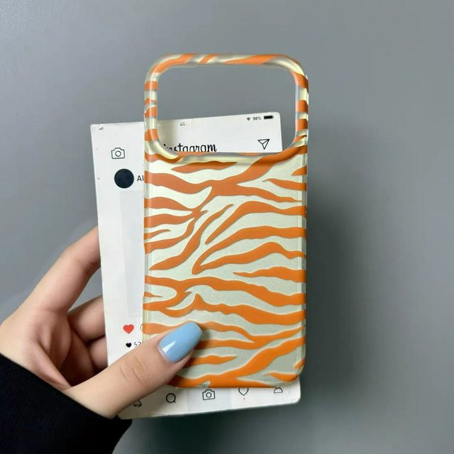 Stoßfeste IMD Handyhülle mit Zebra-Leoparden-Muster in Orange-Weiß für Apple iPhone 17 16 15 14 Pro Max - Bild 1
