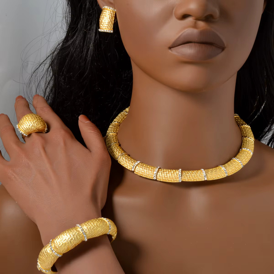 ZeaDear Schmuck-Set, 18K Goldfarbe, Halskette, Ohrringe, Ring, Armbänder, Damen - Bild 5