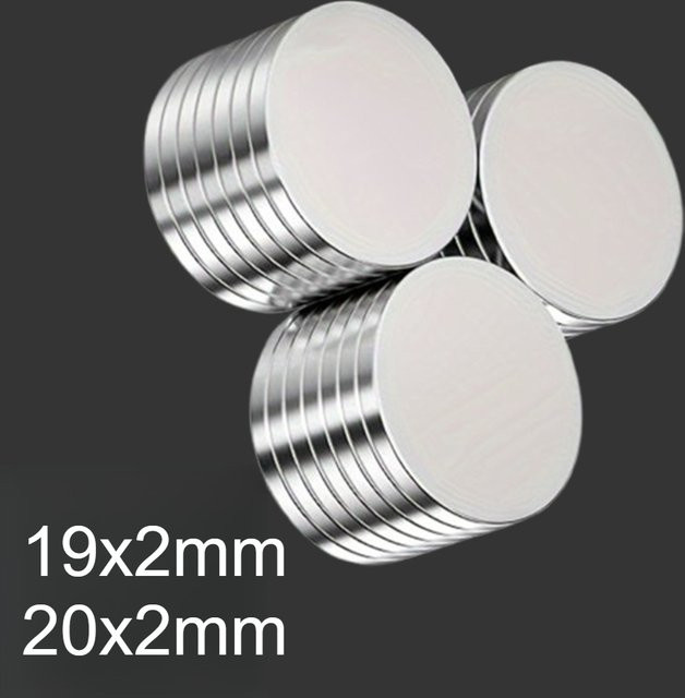 U-POLEMAG Multifunktionaler Kreismagnet in Silber, Durchmesser: 19 mm bis 20 mm, Dicke: 2 mm - Bild 1