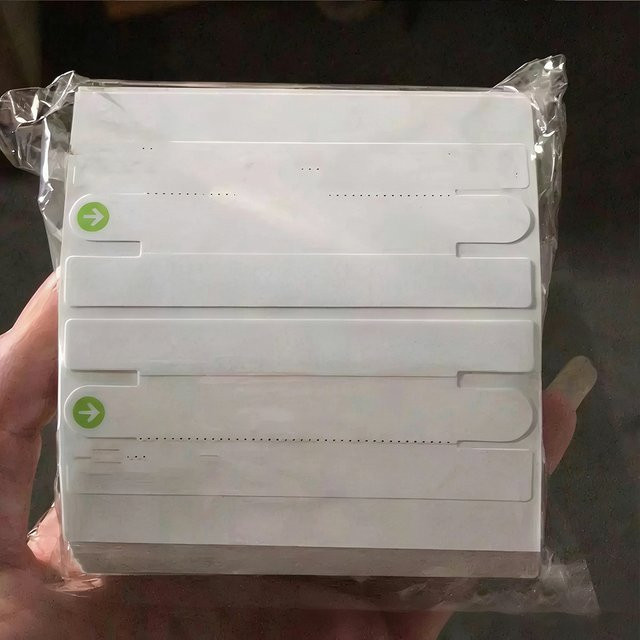 100 Stück Blanko-Siegelaufkleber aus Papier in Weiß für iPhone 13 14 15 Serien zur Versiegelung der Außenverpackung - Bild 1