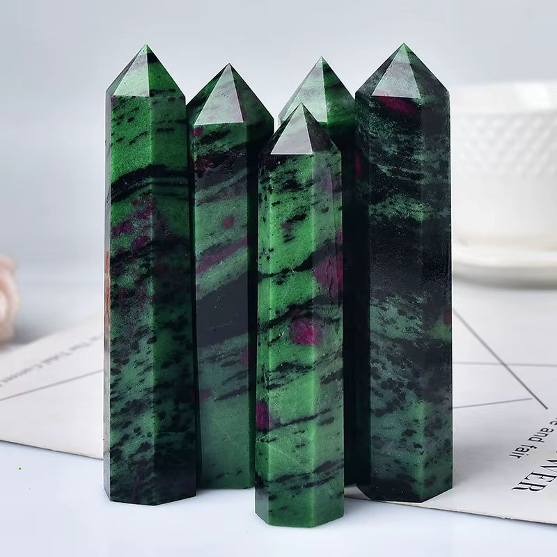 RYCRYSTAL Epidot Kristall Obelisk in Grün, natürlicher Heilstein als Deko-Ornament für deine Wohnkultur, Höhe: 11 bis 13 cm - Bild 2