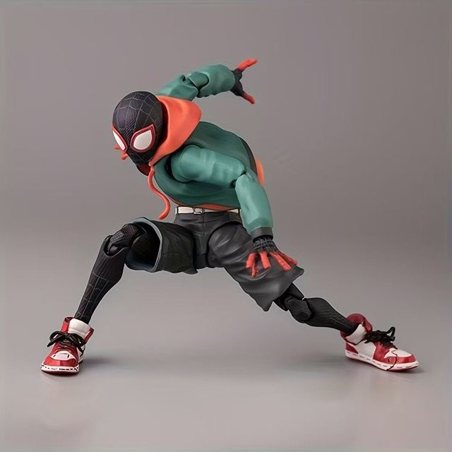 Bandai Marvel Spider-Man Puppenmodell - Bild 1