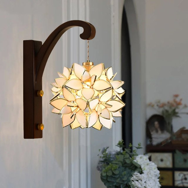 Ramalho Wandleuchte mit verstellbarem Lampenschirm aus Glas und Holz in Gold/Messing - Bild 1