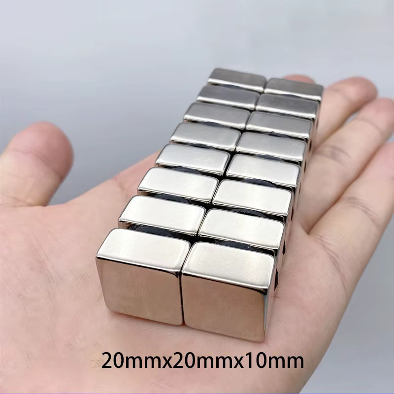 Superstarker quadratischer Magnet in Silber, B/T/H: 20 x 20 x 10 mm - Bild 2