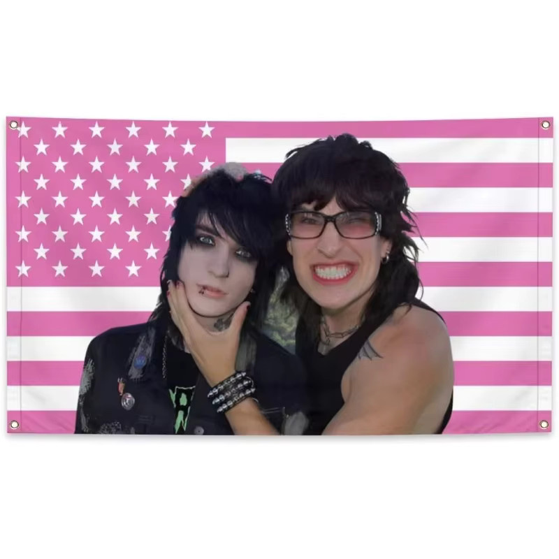 MadeInUU Wandteppich mit Jake- und Johnny-Motiv in Rosa mit amerikanischer Flagge und Sternen, dekoratives Textil für dein Zuhause, B: 60 cm, H: 40 cm, T: 40 cm - Bild 4
