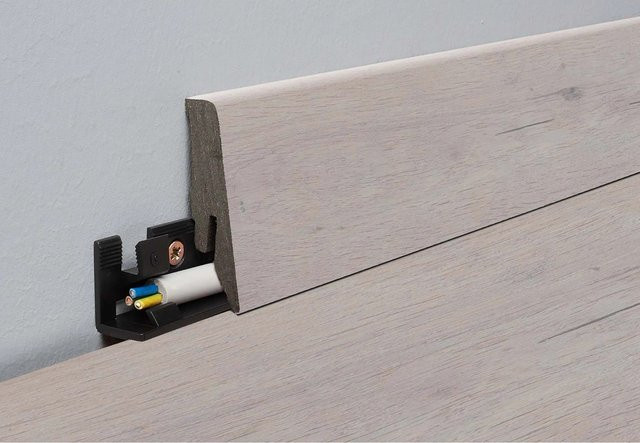 Sockelleiste Binyl Pro Fairland Oak Hell aus Massivholz, Farbe: Beige/Braun, H x B x T: 58 mm x 18 mm x 2600 mm - Bild 1