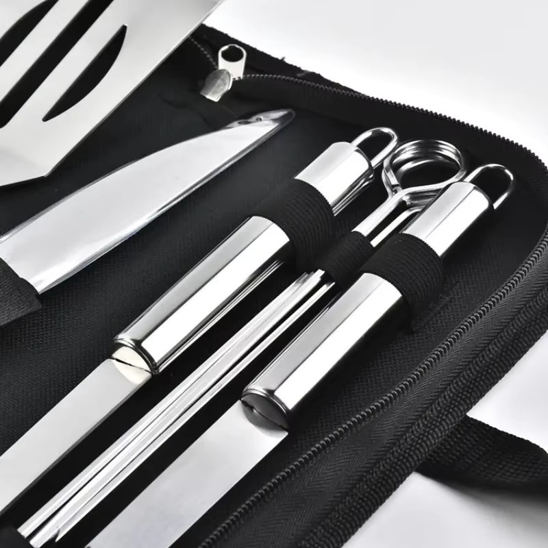 WIKHOSTAR BBQ Grillset 9-teilig in Silber mit Tragetasche - Bild 3