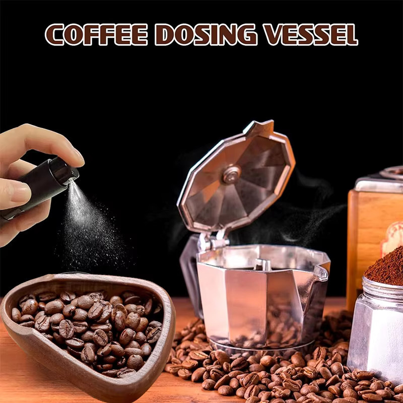 FLYMUYU Barista-Set mit multifunktionalem Kaffeebohnen-Dosierbecher aus Holz und Sprühflasche, braun - Bild 4