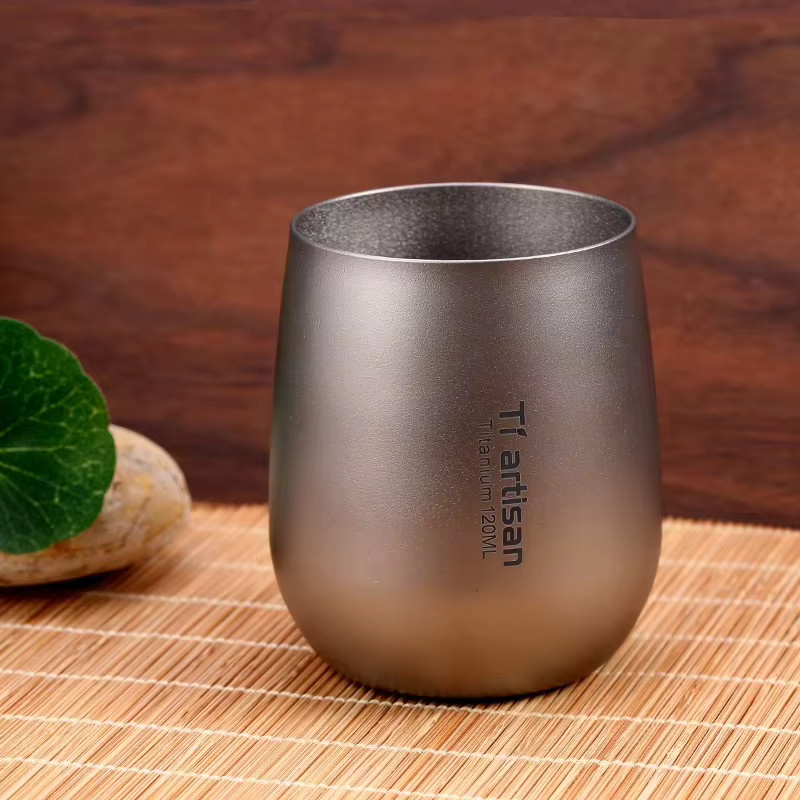Tiartisan Kaffeetasse aus Titan in Silber, doppelwandig, 120 ml, verbrühungssicher, tragbares Trinkgeschirr für Camping und Outdoor - Bild 3