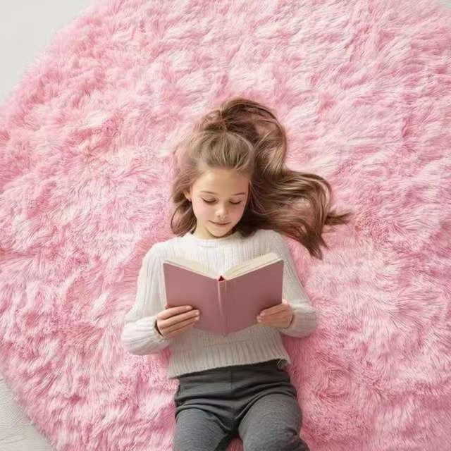 VIKAMA Flauschiger Kunstfellteppich in Blau oder Pink, rutschfest und waschbar, ideal für Wohnzimmer, Kinderzimmer oder Schlafzimmer - Bild 1