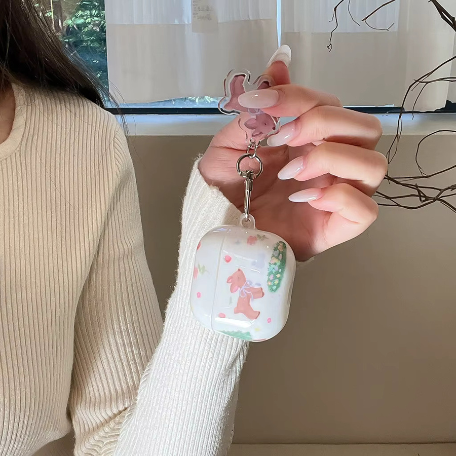 AirPods Schutzhülle mit Märchen-Graffiti-Design Erdbeer-Blumen-Hirsch in Multicolour für AirPods 1, 2, 3, 4 und Pro 2 - Bild 3