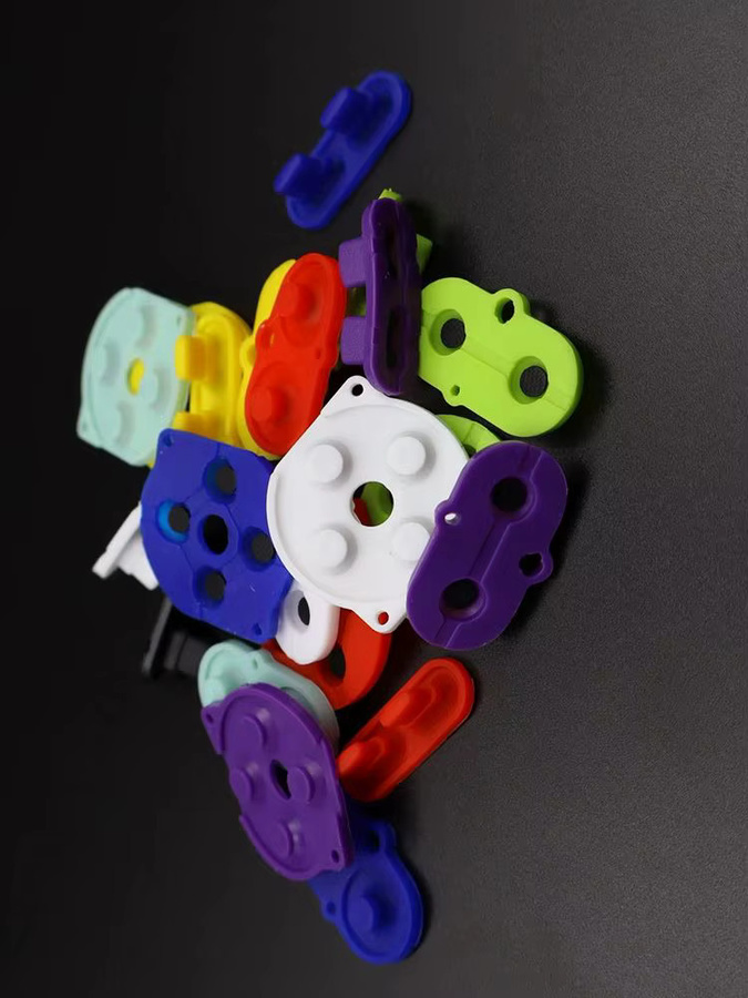 TingDong 2er-Set leitfähige Silikon-Gummi-Pads für GBC-Konsole zur Reparatur der A B und Kreuztasten - Bild 2