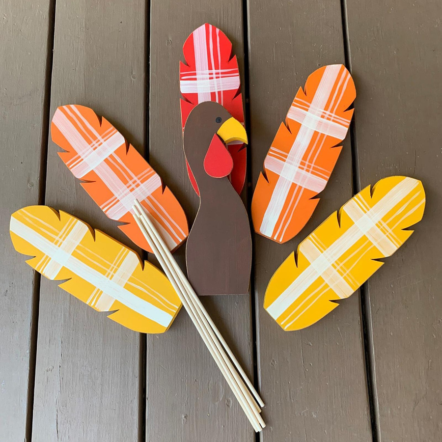 Buntes Thanksgiving Truthahn Pflanzgefäß aus Holz mit realistischem Truthahnkopf und Federn, Farbe: Mehrfarbig - Bild 5
