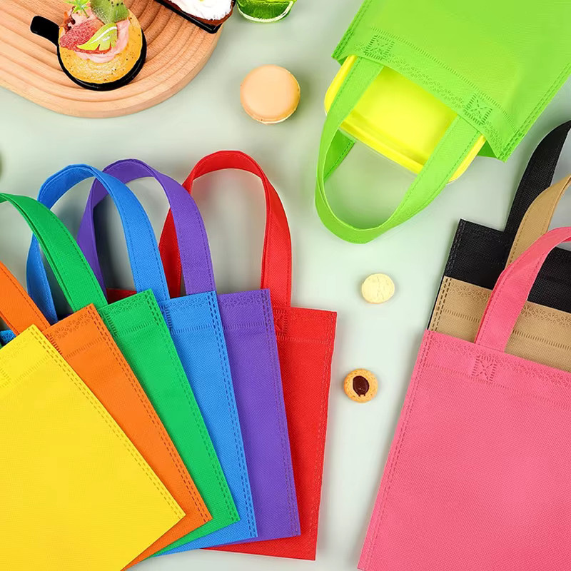5er Set TMZ Goodie-Taschen aus Vliesstoff, Mehrfarbig, Wiederverwendbare Geschenktaschen für Kinder, Geburtstage und Festivals, Breite: 15 cm, 20 cm oder 25 cm - Bild 2