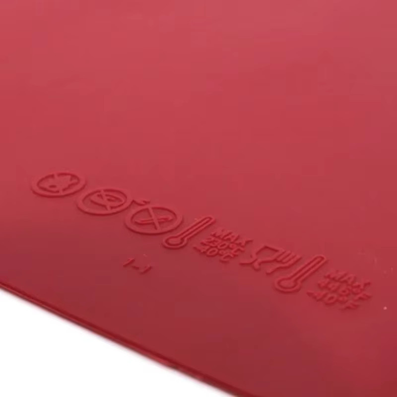 Backmatte aus Silikon in Rot, lebensmittelechte und beschichtete Knetmatte zum Backen und Rollen - Bild 2